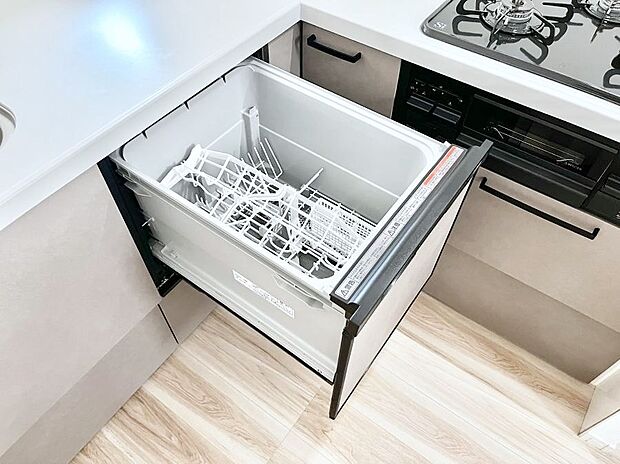 ◆1号棟◆面倒なお片づけは食洗機にお任せ！家事の負担が減って、時間にも気持ちにもゆとりができます。