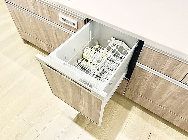 面倒なお片づけは食洗機にお任せ!家事の負担が減って、時間にも気持ちにもゆとりができます。