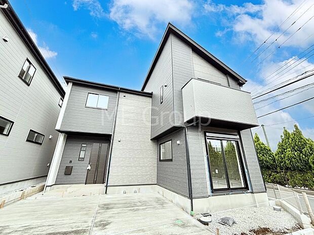 ◆1号棟◆~Exterior~ 「落ち着き」と「安らぎ」と「快適」を実現してくれます。いつ友人・親戚・来客が来ても決して油断しないハイスペックな邸宅。
