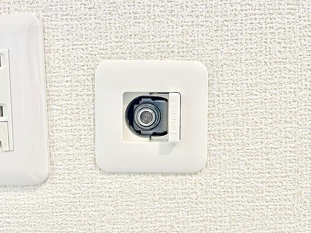 ◆1号棟◆ガスコンセントがあれば足元からすぐに温まるガスファンヒーターを設置できます!