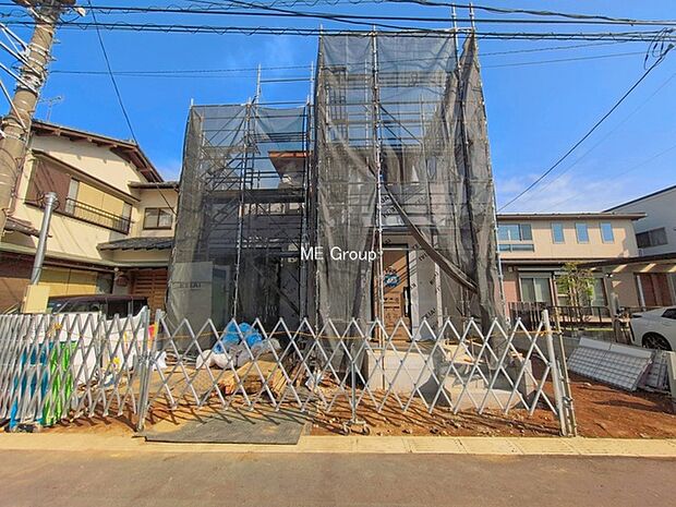 ~Exterior~ 閑静な住宅地で子育て家族にピッタリ。毎日のお散歩も快適な緑に恵まれたエリアで、自然に包まれた穏やかな暮らしを実現するための、ゆとりある住環境が整っています。