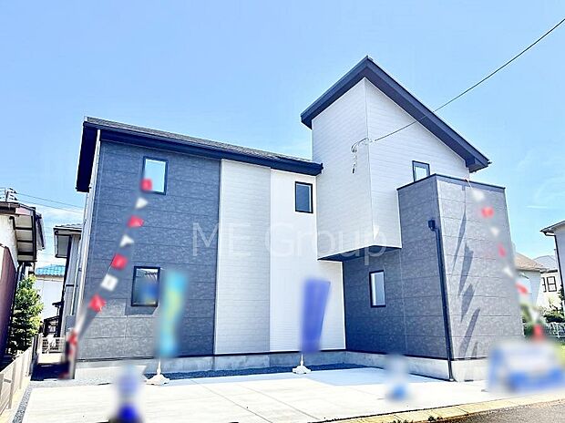 ～Exterior～  閑静な住宅地で子育て家族にピッタリ。  毎日のお散歩も快適な緑に恵まれたエリアで、自然に包まれた穏やかな暮らしを実現するための、ゆとりある住環境が整っています。