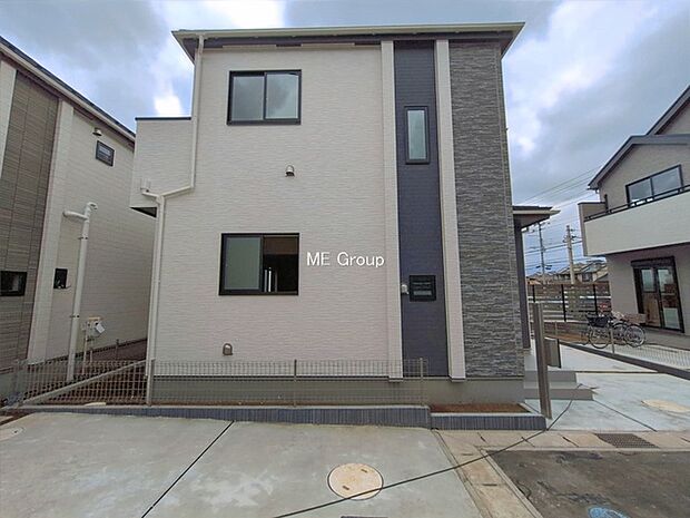 ◆B号棟◆~Exterior~ 新京成線「松戸新田」駅より徒歩4分!駅近の利便性と豊かな自然を享受する住環境のもと、彩り豊かな快適な暮らしは家族を笑顔にしてくれそうです。