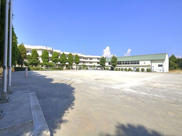 小学校 1800m 船橋市立法典東小学校