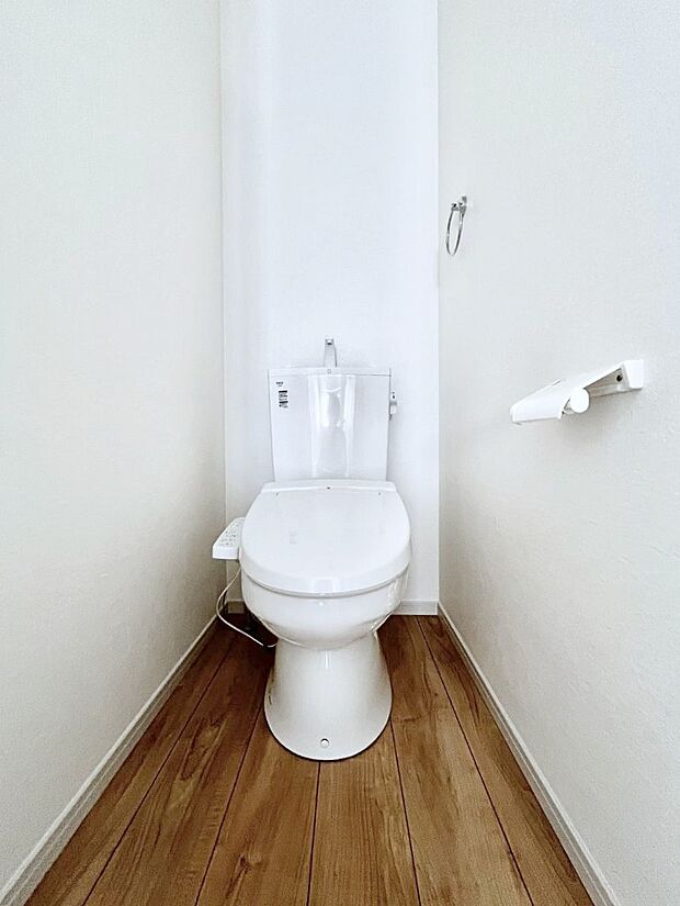 トイレは1階と2階それぞれに配置されていてとても便利です。