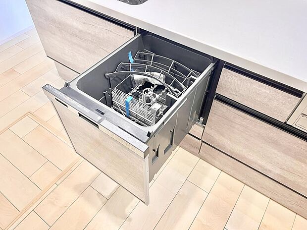 ◆B号棟◆面倒なお片づけは食洗機にお任せ!家事の負担が減って、時間にも気持ちにもゆとりができます。