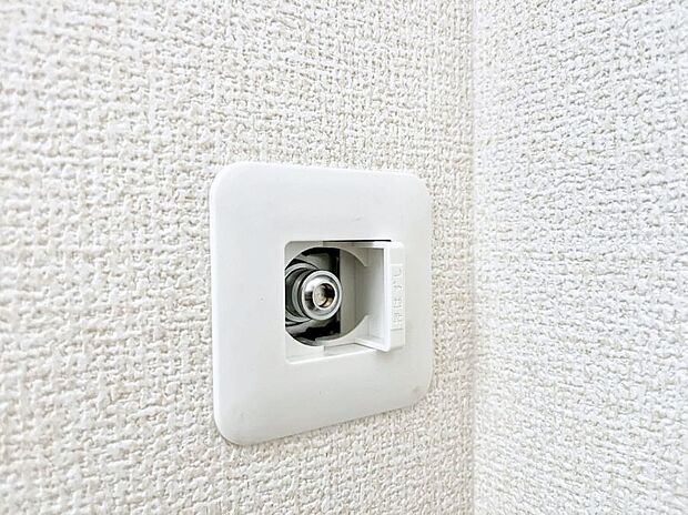 洗面所にガスコンセントを設置！ガス式の衣類乾燥機が使用できますね