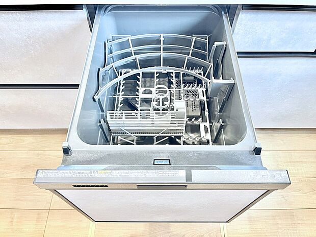 面倒なお片づけは食洗機にお任せ!家事の負担が減って、時間にも気持ちにもゆとりができます。