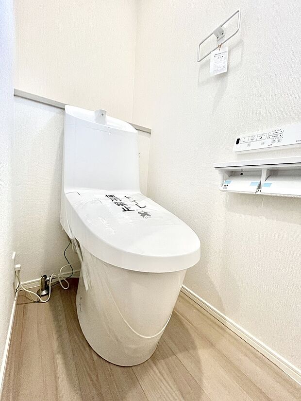 トイレは1階と2階それぞれに配置されていてとても便利です。