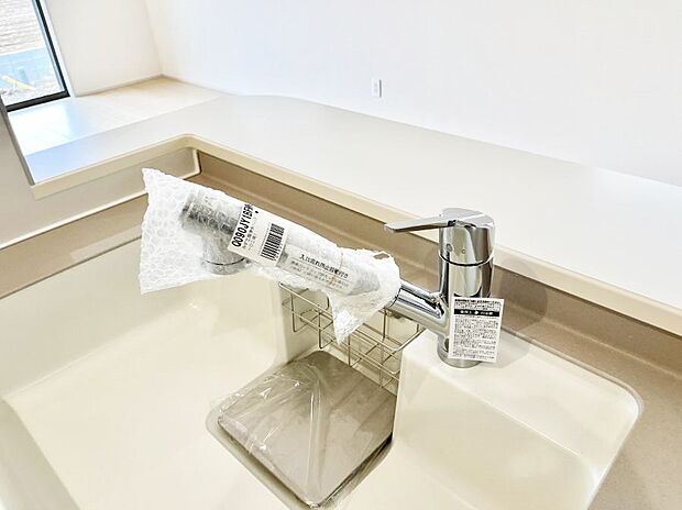 ◆2号棟◆いつでも清潔なおいしいお水を。一つの水栓で水道水と浄水を使い分け。