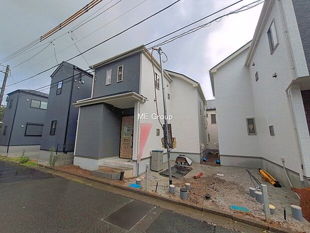 ◆B号棟◆~Exterior~ 忙しく過ぎゆく日常を置き去るほど、ゆったりした時間が流れる住環境。『快適』は「家」と「街」と「環境」が調和した時に訪れるだと改めて感じさせてくれます。
