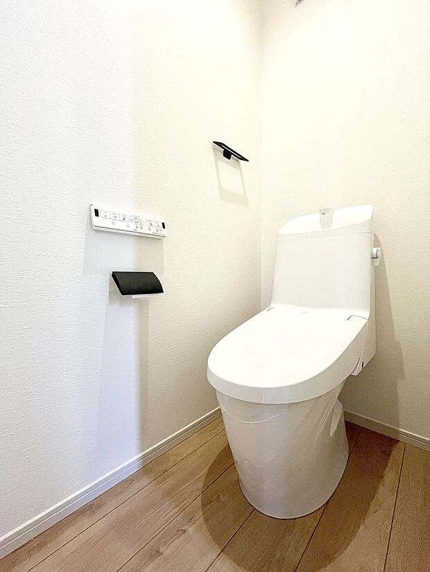 トイレは1階と2階それぞれに配置されていてとても便利です。