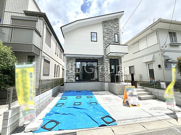 洗練された外観、上質な住空間が広がる室内は永く安心して過ごせる住居です。