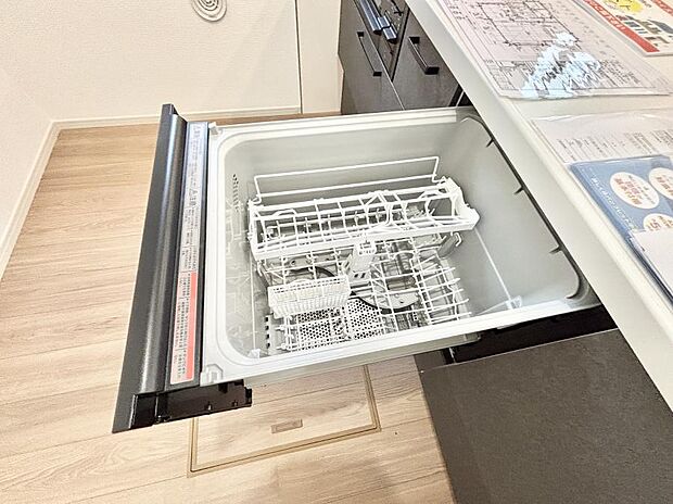 面倒なお片づけは食洗機にお任せ!家事の負担が減って、時間にも気持ちにもゆとりができます。