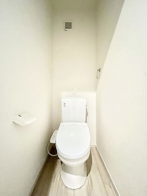トイレは1階と2階それぞれに配置されていてとても便利です。