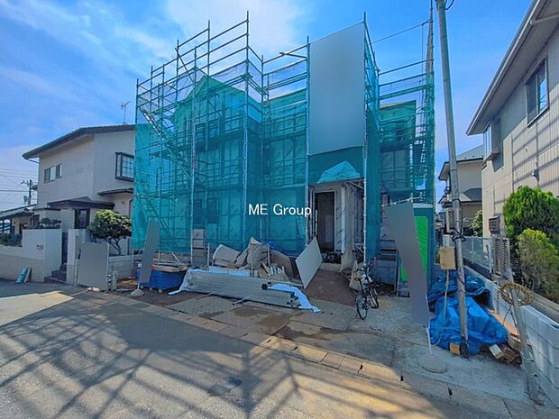~Exterior~ 閑静な住宅地で子育て家族にピッタリ。 毎日のお散歩も快適な緑に恵まれたエリアで、自然に包まれた穏やかな暮らしを実現するための、ゆとりある住環境が整っています。