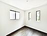 子供部屋：～Bed Room～　子供部屋はお子様にとって大変重な役割があります。子供一人で過ごす空間を与えることで、宿題や勉強時間も自然と増えまた自ら部屋の片付けや掃除なども促すことに繋がります。