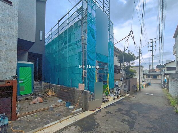 ~Exterior~ 閑静な住宅地で子育て家族にピッタリ。毎日のお散歩も快適な緑に恵まれたエリアで、自然に包まれた穏やかな暮らしを実現するための、ゆとりある住環境が整っています。