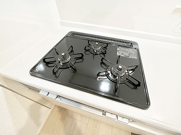 三口ガスコンロでお料理が一気にはかどりそう。