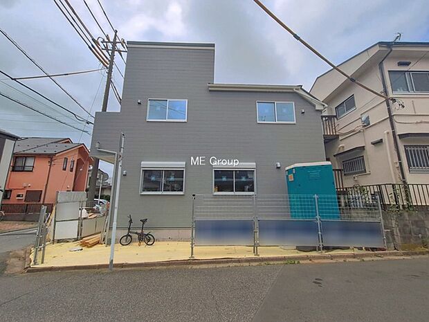 ◆1号棟◆～Exterior～　周辺には学校や買物施設もあり生活、子育てに適した環境が広がっています！「永住地」として、物件のご見学だけではなく、周辺の環境や通学できる学校についてもご相談ください！