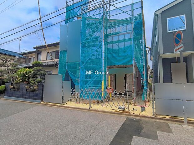 ◆2号棟◆～Exterior～　閑静な住宅地で子育て家族にピッタリ。毎日のお散歩も快適な緑に恵まれたエリアで、自然に包まれた穏やかな暮らしを実現するための、ゆとりある住環境が整っています。