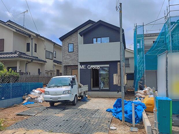 ◆2号棟◆~Exterior~ 忙しく過ぎゆく日常を置き去るほど、ゆったりした時間が流れる住環境。『快適』は「家」と「街」と「環境」が調和した時に訪れるだと改めて感じさせてくれます。