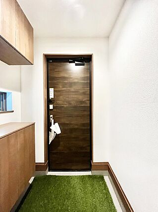 家族の帰宅やお...