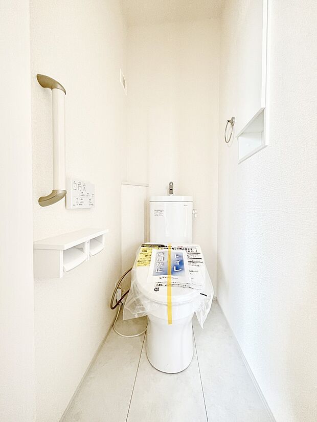 トイレは安心の2箇所!朝のバタバタも一安心です。