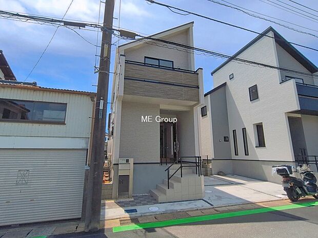◆2号棟◆～Exterior～　忙しく過ぎゆく日常を置き去るほど、ゆったりした時間が流れる住環境。『快適』は「家」と「街」と「環境」が調和した時に訪れるだと改めて感じさせてくれます。