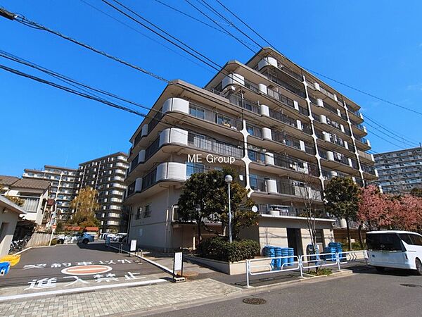 ～Exterior～　都営新宿線「船堀」駅より徒歩7分！駅近の利便性と豊かな自然を享受する住環境のもと、彩り豊かな快適な暮らしは家族を笑顔にしてくれそうです。住みたくなる家。暮らしたい町。