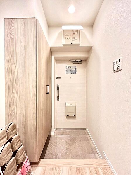 家族の帰宅やお客様をあたたかく迎える玄関