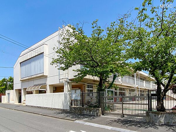幼稚園・保育園 3700m 舞浜認定こども園