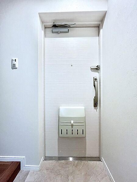 家族の帰宅やお客様をあたたかく迎える玄関