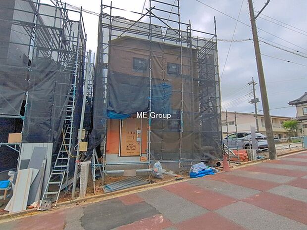 ◆2号棟◆~Exterior~ 緑に恵まれた閑静な住宅地は、伸びやかなスローライフを叶えてくれます。季節の移ろいを身近に感じられる環境で子育てすれば、お子様もきっと素直に成長してくれるはずです!