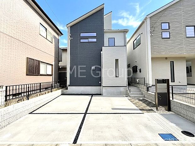 たっぷりの陽光と心地よい風が舞い込む住まい