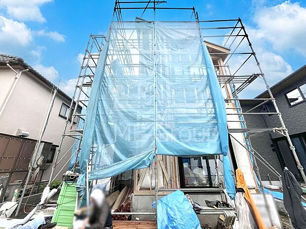 ~Exterior~ 首都圏で憧れのスローライフ♪緑に囲まれた土地は都会の喧騒を忘れられそう。四季を通じて自然と触れ合えるスポットが周辺には盛りだくさん!住みたくなる家。暮らしたい町。