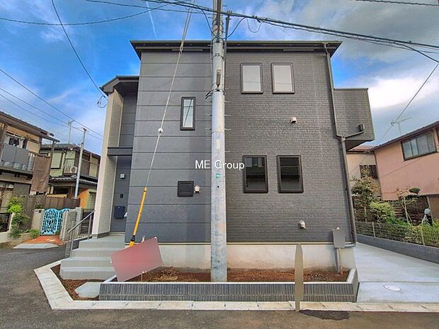 ～Exterior～　周辺には学校や買物施設もあり生活、子育てに適した環境が広がっています！「永住地」として、物件のご見学だけではなく、周辺の環境や通学できる学校についてもご相談ください！
