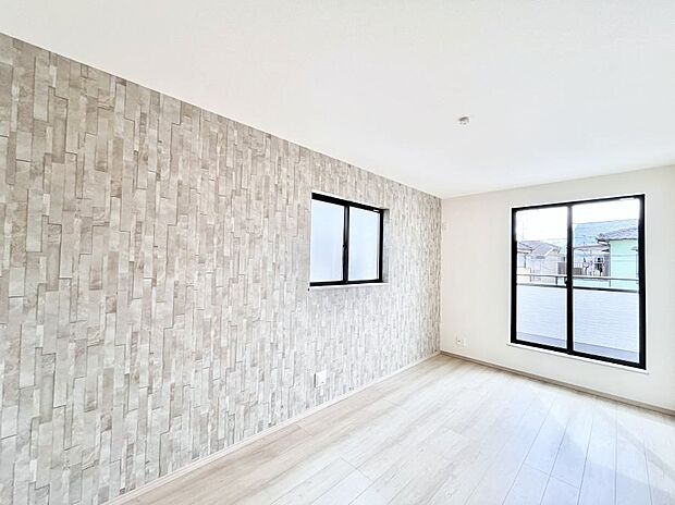 ◆A号棟◆～Bed Room～　2面採光を確保した明るい室内は、風通しも良く、大変居心地の良い空間となっております。爽やかな風を感じて起きる朝は、快適生活の始まりに！日当たりがとても良い住まい♪