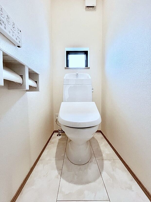 トイレは1階と2階それぞれに配置されていてとても便利です。 