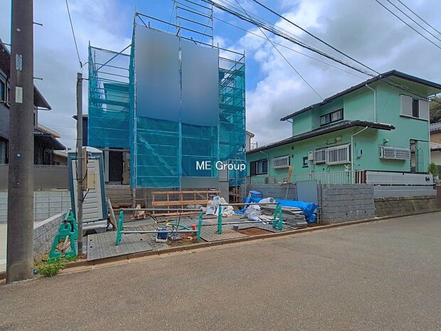 ～Exterior～　緑に恵まれた閑静な住宅地は、伸び伸びスローライフを叶えてくれます。自然豊富な季節の移ろいを身近に感じられる環境で子育てすれば、お子様もきっと素直に成長してくれるはずです！