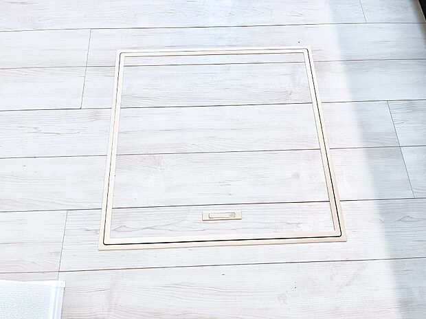 ◆B号棟◆床下収納付き!日用品・非常用品の収納にも大活躍。
