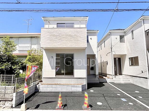 ◆1号棟◆～Exterior～　周辺には学校や買物施設もあり生活、子育てに適した環境が広がっています！「永住地」として、物件のご見学だけではなく、周辺の環境や通学できる学校についてもご相談ください！