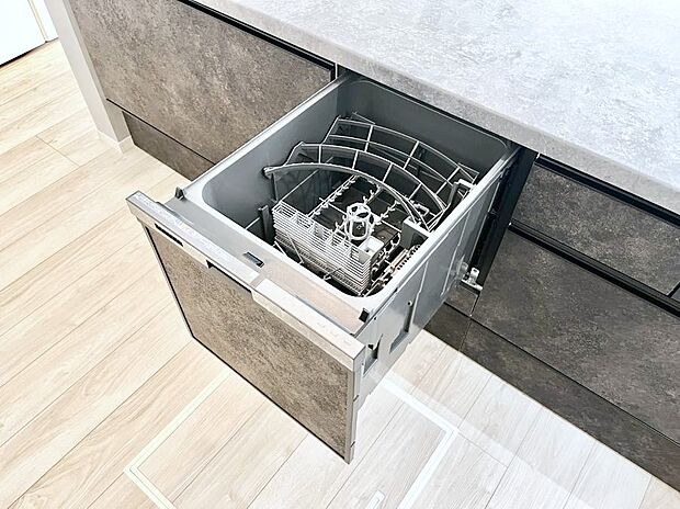 面倒なお片づけは食洗機にお任せ!家事の負担が減って、時間にも気持ちにもゆとりができます。