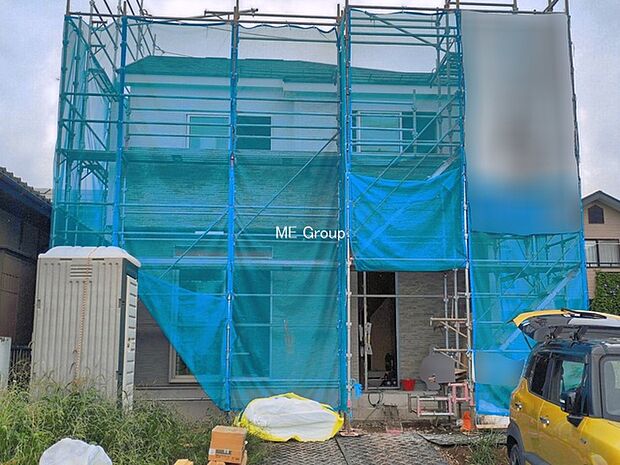 ~Exterior~ 一戸建ての大きなメリットは、自分達の「土地」を「自由に」使える事です。ガーデニングやDIY,車やバイクの趣味など様々な用途で利用できます。