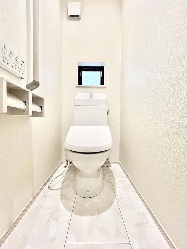 トイレは1階と2階それぞれに配置されていてとても便利です。
