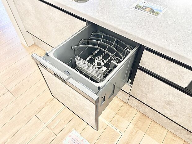 面倒なお片づけは食洗機にお任せ!家事の負担が減って、時間にも気持ちにもゆとりができます。