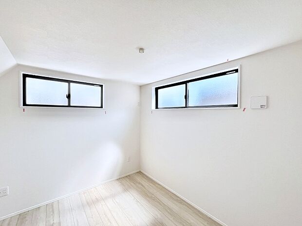 爽やかな日差しがお部屋全体を優しく包み込んでくれます