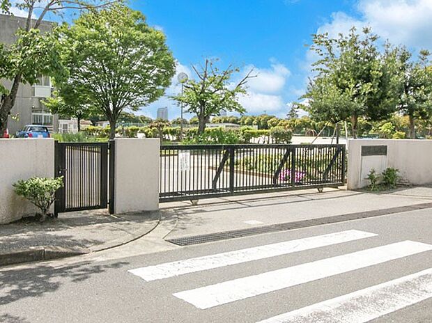 小学校 1300m 佐倉市立王子台小学校