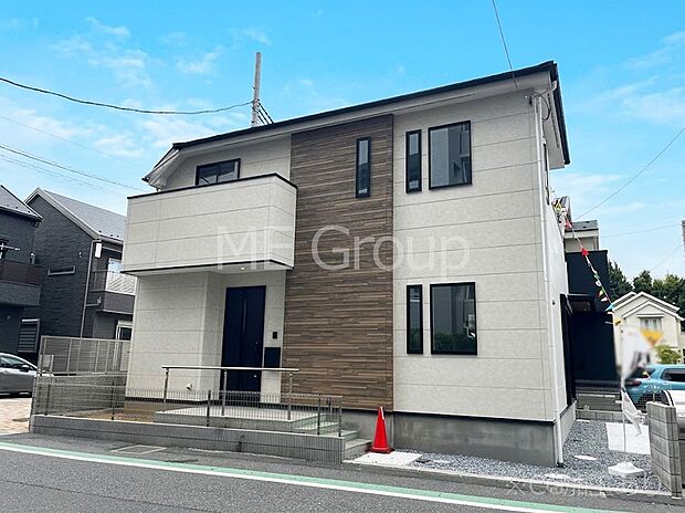 ~Exterior~ 首都圏で憧れのスローライフ♪緑に囲まれた土地は都会の喧騒を忘れられそう。四季を通じて自然と触れ合えるスポットが周辺には盛りだくさん!住みたくなる家。暮らしたい町。