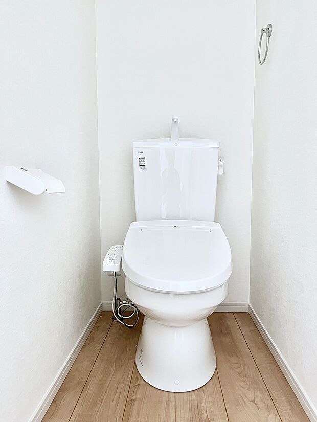 トイレは1階と2階それぞれに配置されていてとても便利です。 